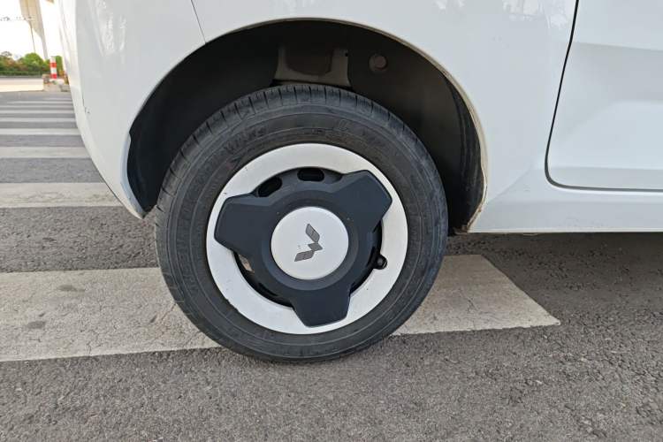 Used Wuling Hongguang MINIEV 2022 Easy Version Lithium Iron Phosphate
