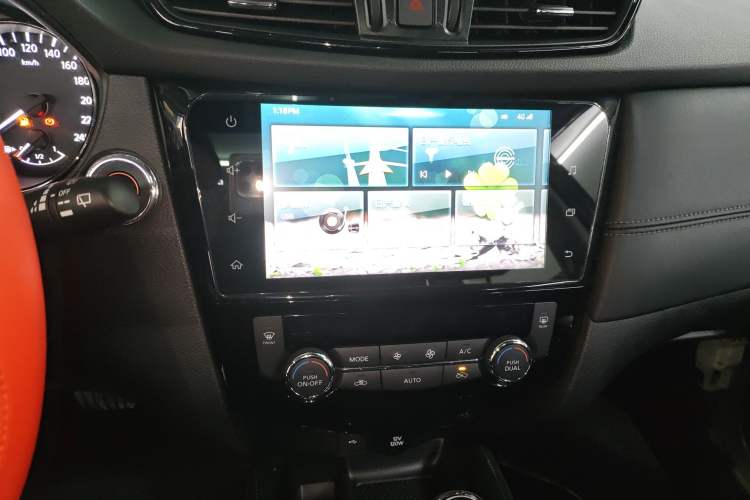 Used Nissan X-Trail 2019 2.0L CVT Smart Connect Comfort Edition 2WD