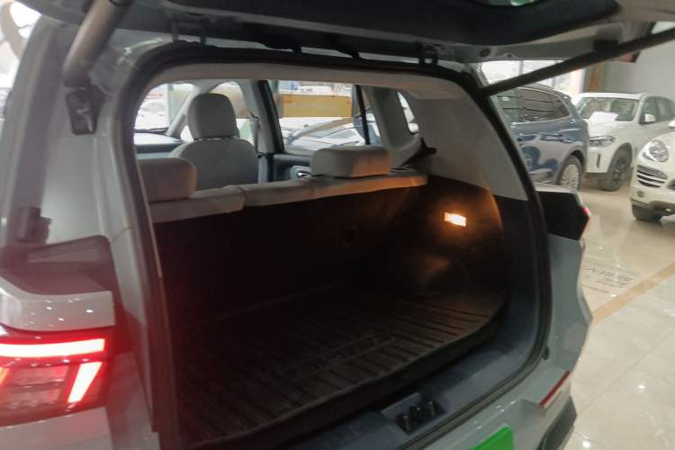 Used AION Y 2021 70 Enjoyment Tech Edition
