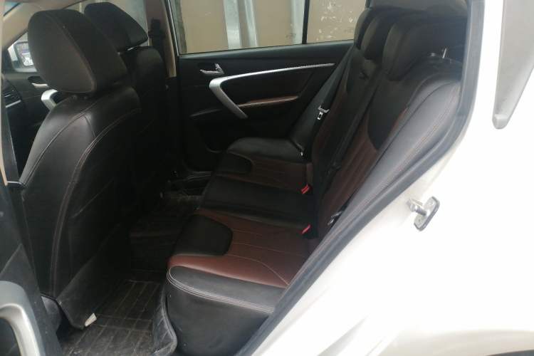 Used Geely Auto Emgrand 2017 Hatchback RS Million Edition 1.5L Manual Upward Version