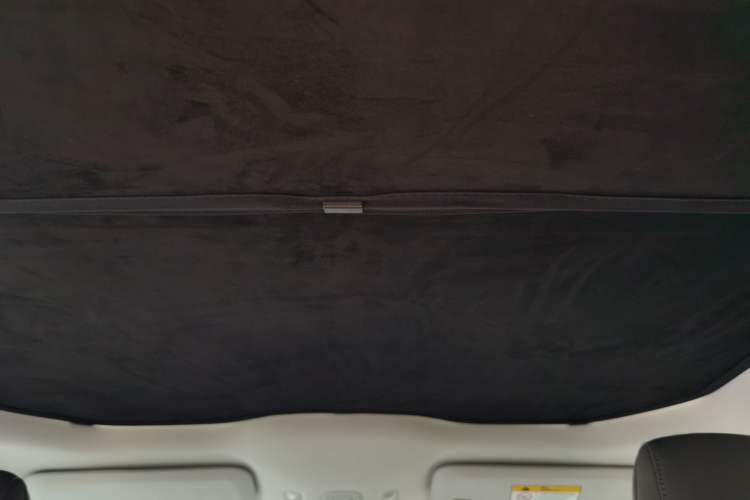 Used Nio ET5 2022 75 kWh Headliner