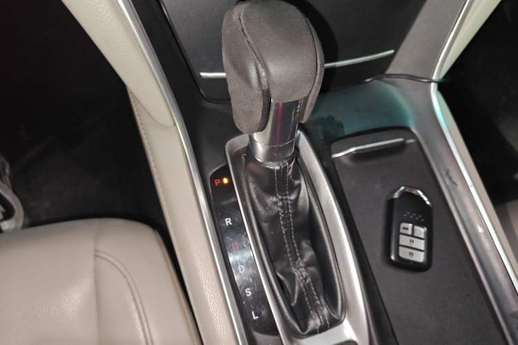 Used Honda Inspire 2019 260TURBO Elegant Edition China V Emission Standard Gear Lever