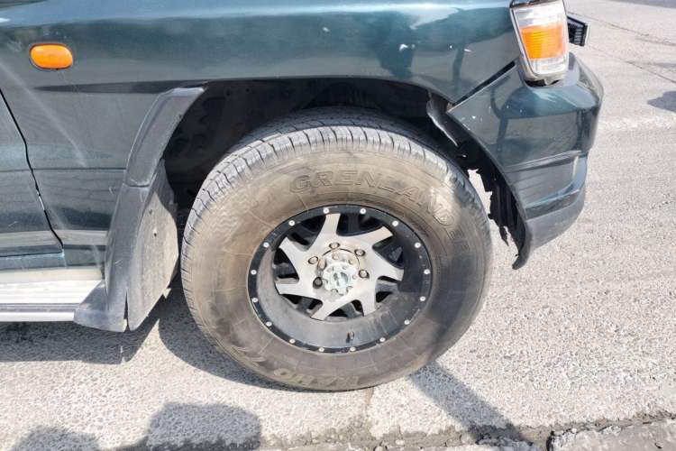 Used Leopaard Q6 2014 2.4L Four-Wheel Drive Version