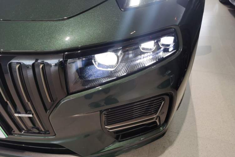 Used Lynk & Co 09 EM-P 2023 2.0TD EM-P Long-Range Version PM 7-Seater
