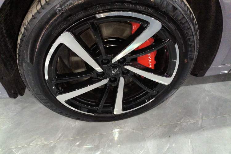 Used VOYAH FREE 2025 Model FREE+ Rear-Drive Qiankun Edition
