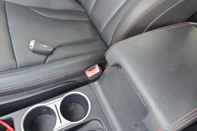 Used Haval H6 2015 Sport Edition 1.5T Automatic Two-Wheel Drive Luxury Model Vehicle Key