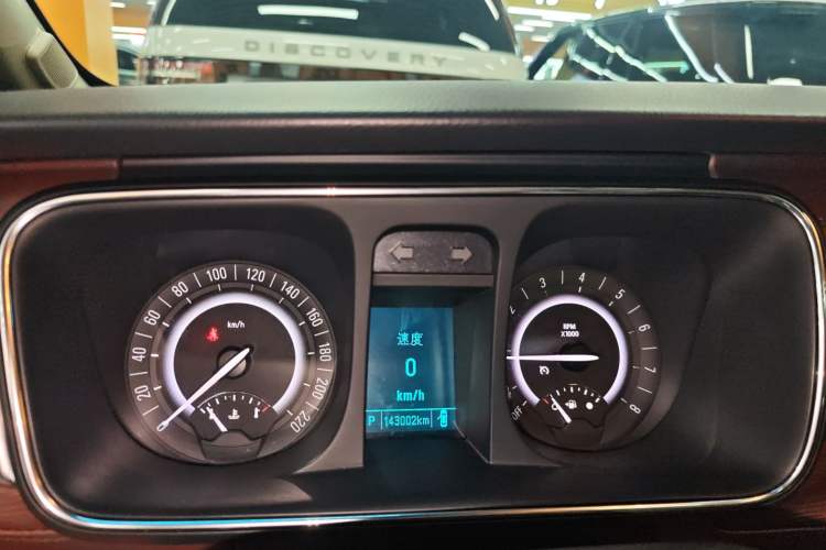 Used Buick GL8 2018 28T Luxury Model China VI Standard