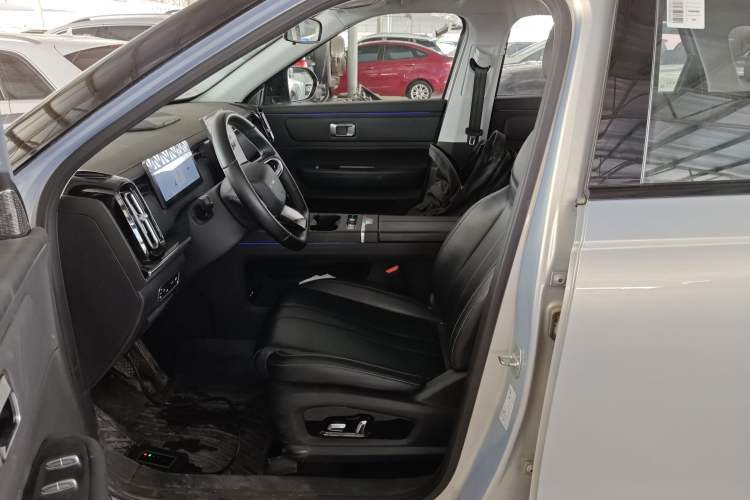 Used Chery Explore 06 C-DM 2024 Luxury Model