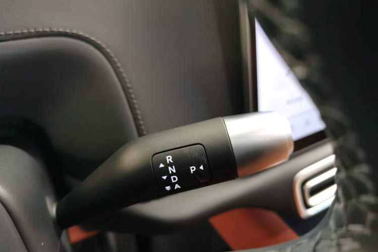 Used Li Auto L8 2025 Ultra Smart Refreshed Edition
