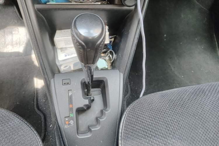 Used Toyota Vios 2017 1.5L CVT Innovation Edition Gear Lever
