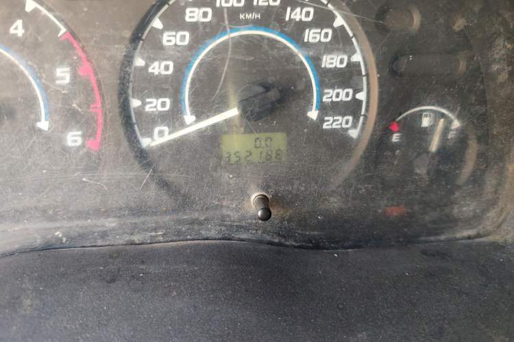 Used JMC Transit 2017 2.8T Commercial Version Long Wheelbase Mid-Roof 6/7/8-Seater JX493