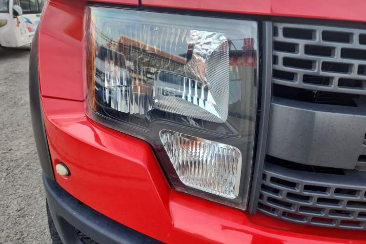 Used Ford F-150 Raptor 