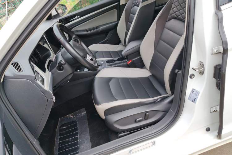 Used Volkswagen Bora 2023 280TSI DSG Prestige Edition
