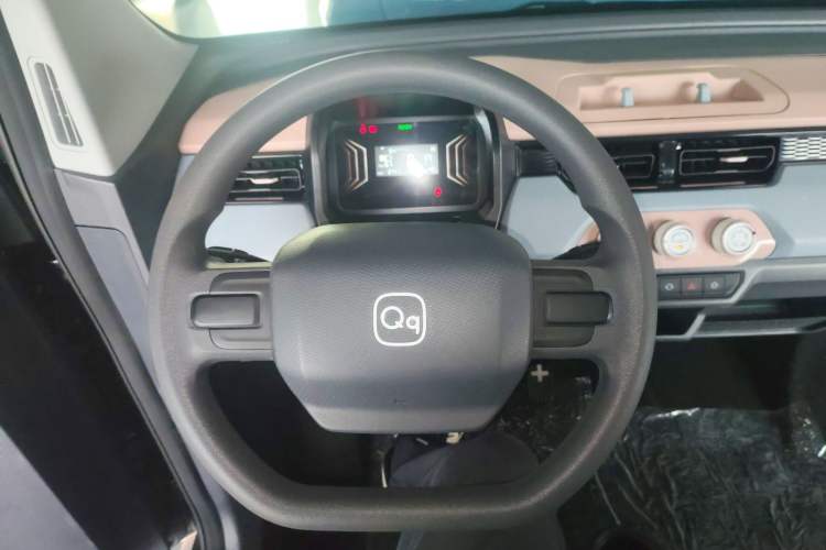 Used Chery QQ Ice Cream 2024 Edition Youth Version 120km Milkshake