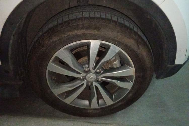 Used Geely Auto Emgrand X7 Sport 2016 1.8TD Automatic Smart Connectivity Version
