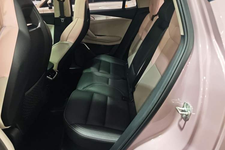 Used Lynk & Co 06 2023 Remix 1.5T Shero