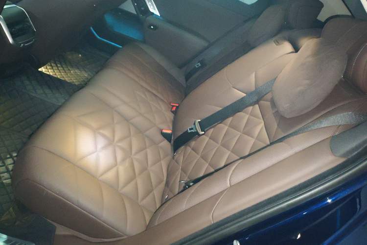 Used BMW 7 Series 2023 735Li M Sport Package