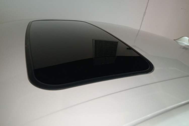 Used Ford Escort 2015 1.5L Automatic Fashion Model
