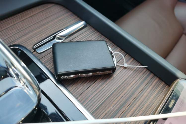 Used Volvo XC60 2023 B5 4x4 Smart Luxury Edition