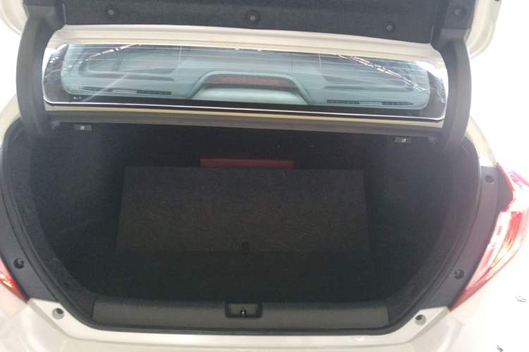 Used Honda Civic 2019 220TURBO CVT Dynamic Edition China VI Trunk