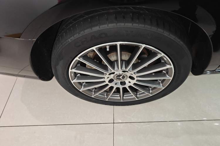 Used Mercedes-Benz E-Class 2021 Facelift E 260 L 4MATIC
