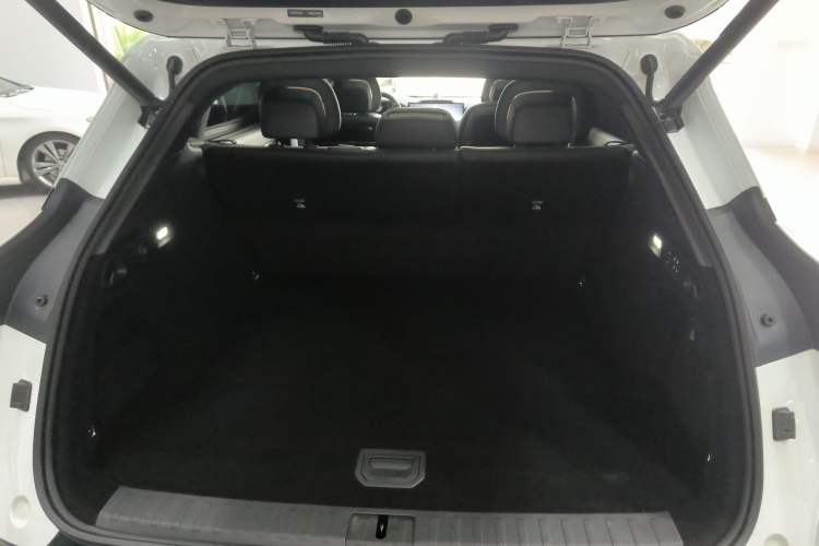 Used Zeekr 7X 2025 100kWh Long-Range All-Wheel Drive Intelligent Driving Version Trunk