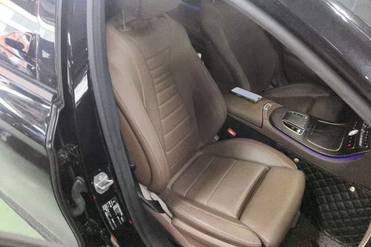 Used Mercedes-Benz E-Class 2020 Facelift E 260 L Sport Edition Right Front Seat