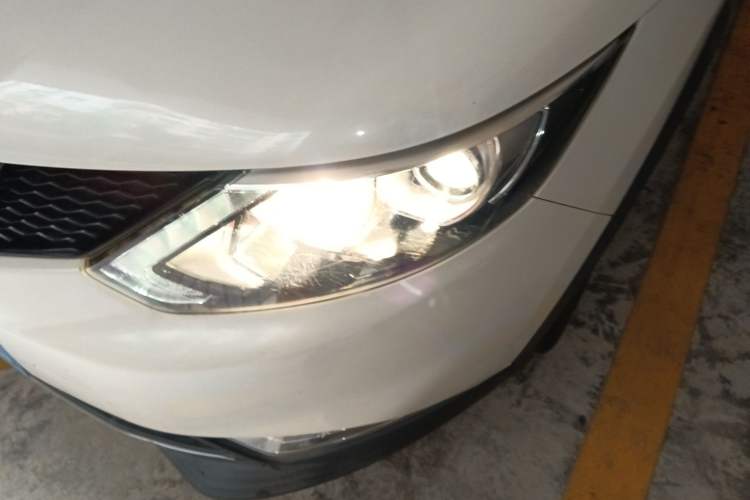 Used Nissan Qashqai 2017 2.0L CVT Luxury Edition China V Standard Left Front Headlight