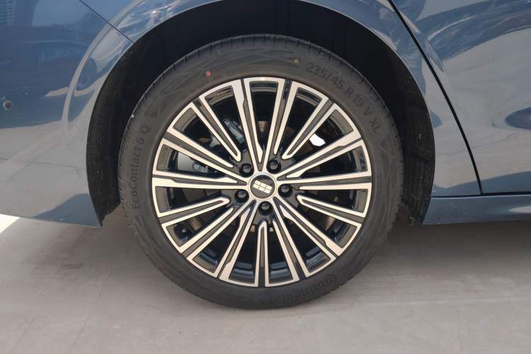 Used Geely Galaxy A7 2025 Model EM-i 150km Starship Edition