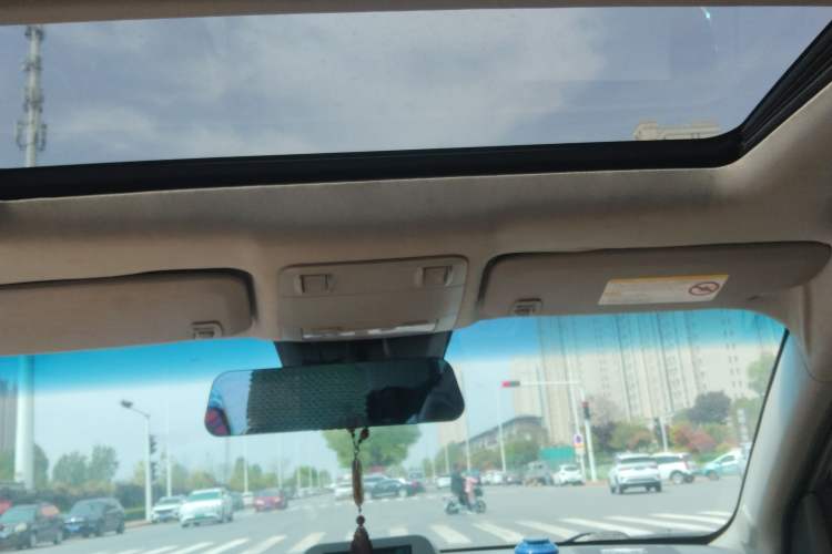 Used Chevrolet Cruze 2013 1.6L SE MT Headliner