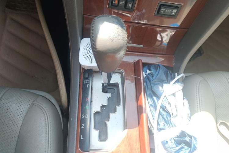 Used Toyota Camry 2013 200G Classic Luxury Edition