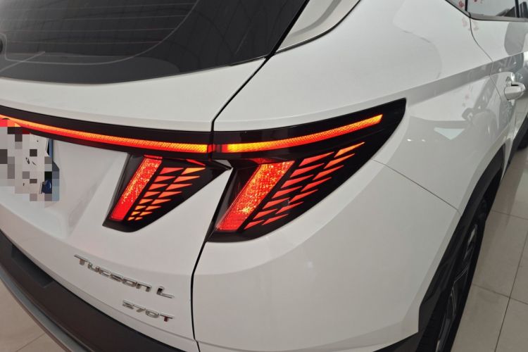 Used Hyundai Tucson 2021 Tucson L 1.5T DCT Luxury Prestige Edition Exterior 2