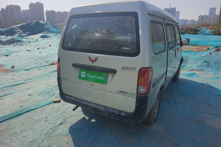 Used Wuling Zhiguang 2013 1.0L Practical Version