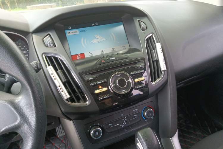 Used Ford Focus 2017 Hatchback 1.6L Automatic Comfort Plus SmartDrive Edition
