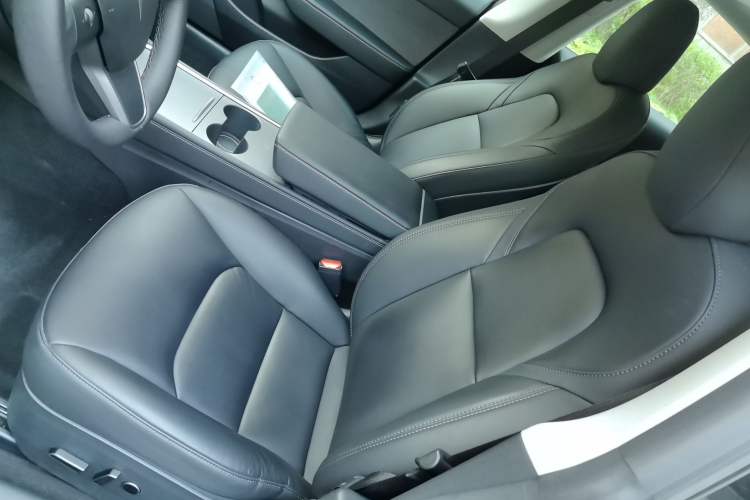 Used Tesla Model 3 2022 Rear-Wheel-Drive Version