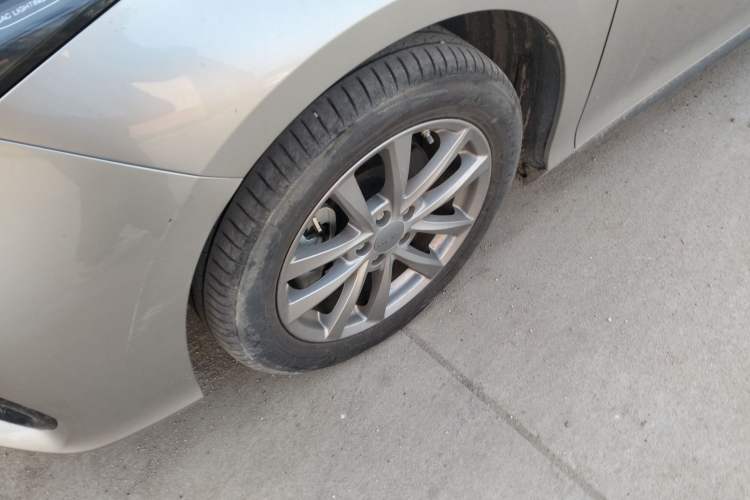 Used AION S 2023 Meizu 580 Lithium Iron Phosphate Left Front Wheel Hub