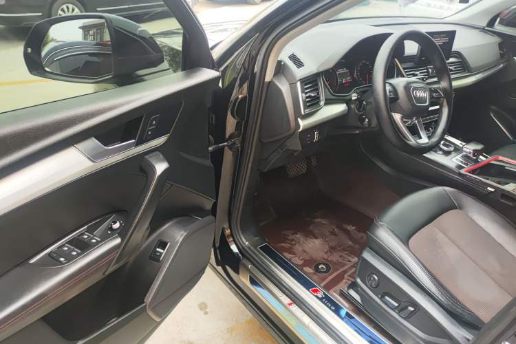 Used Audi Q5L 2020 Revised 40 TFSI Prestige Edition Driver Seat