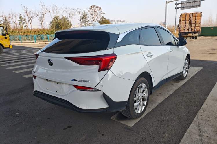 Used Buick Velite 6 2023 430km Range Commuter Version
