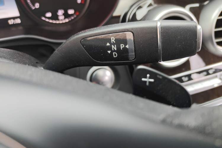 Used Mercedes-Benz GLC 2019 GLC 260 L 4MATIC Luxury Model
