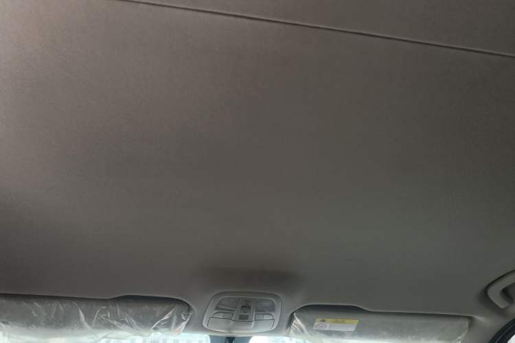 Used SAIC MAXUS G10 2022 2.0T Automatic Elite Edition Gasoline 7-Seater