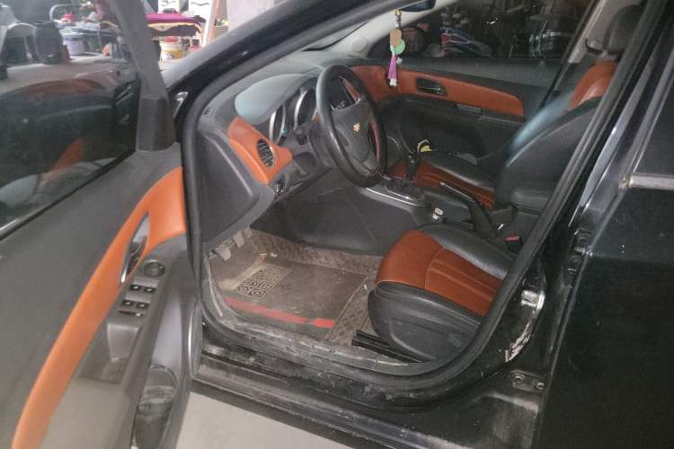 Used Chevrolet Cruze 2012 1.6L SL MT