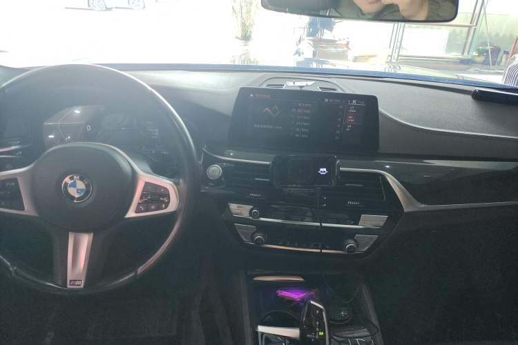 Used BMW 5 Series 2020 525Li M Sport Package