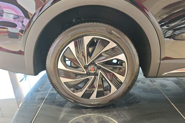 Used Hongqi HS7 PHEV 2025 Model 2.0T PHEV Two-Wheel Drive Qi Xiang Edition 6-Seater