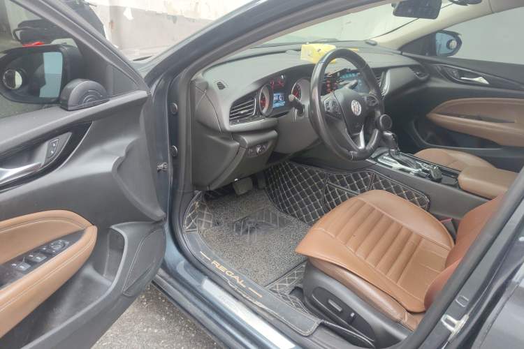 Used Buick Regal 2019 20T Elite Version China VI Standard Driver Seat