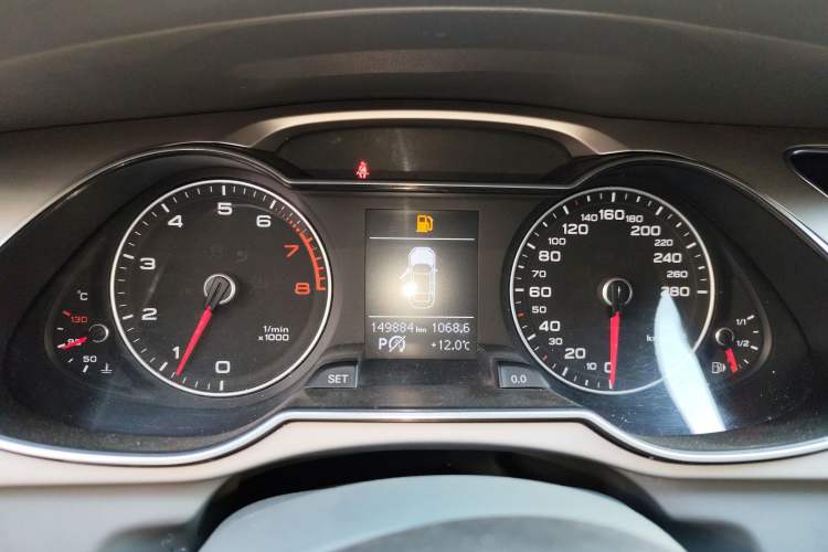 Used Audi A4L 2015 35 TFSI Automatic Standard Model
