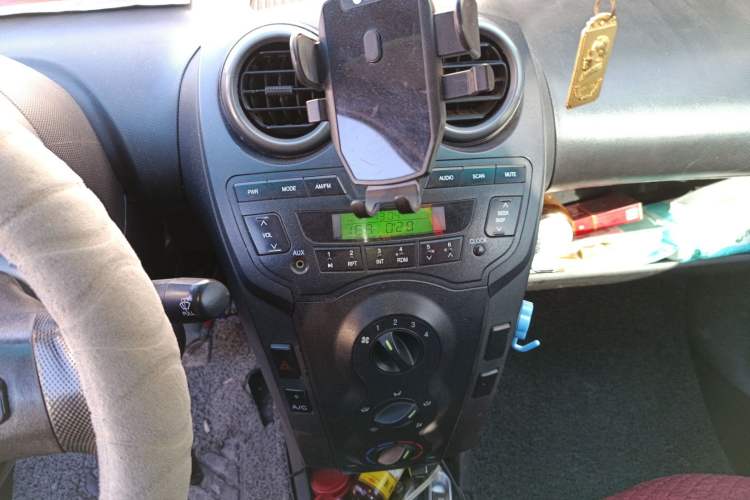 Used BYD F0 2013 1.0L AMT XuanKu Model