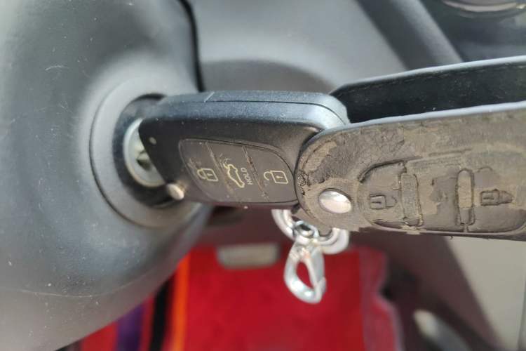 Used Kia K2 2015 Sedan 1.4L Automatic GLS
