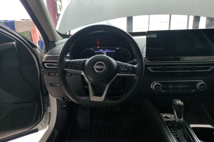 Used Nissan Teana 2022 2.0L XL-Upr Enjoyment Edition
