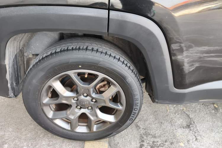 Used Jeep Renegade 2017 180T Automatic Kinetic Edition+