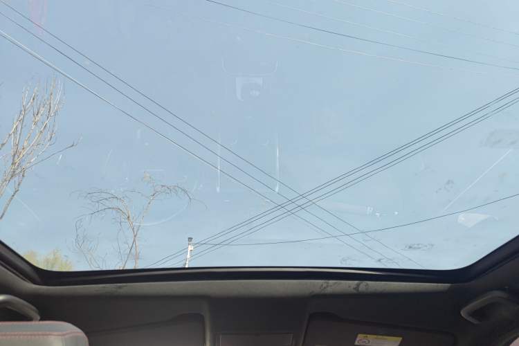 Used Land Rover Discovery Sport 2020 249 PS R-Dynamic Performance Edition Headliner